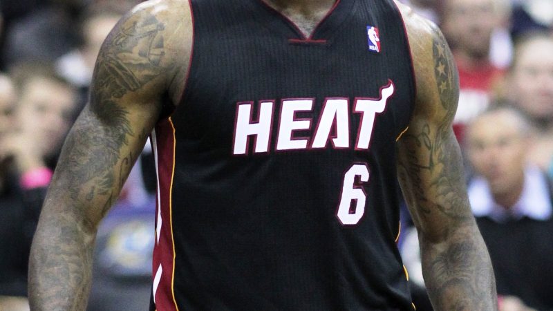 LeBron James tras la eliminación: «No sé qué me depara el futuro»