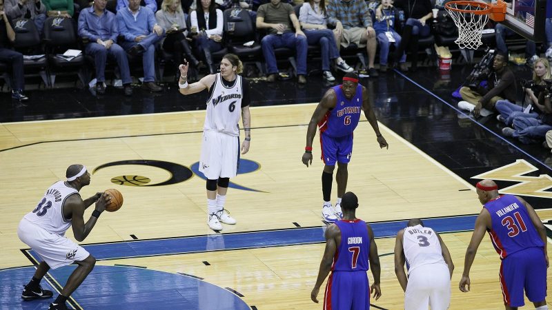 Pistons erzwingen Spiel 7: Dominante zweite Halbzeit besiegt Cleveland 115-94