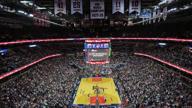 LeBron James : Warriors à 50/50, piste Anthony Davis abandonnée
